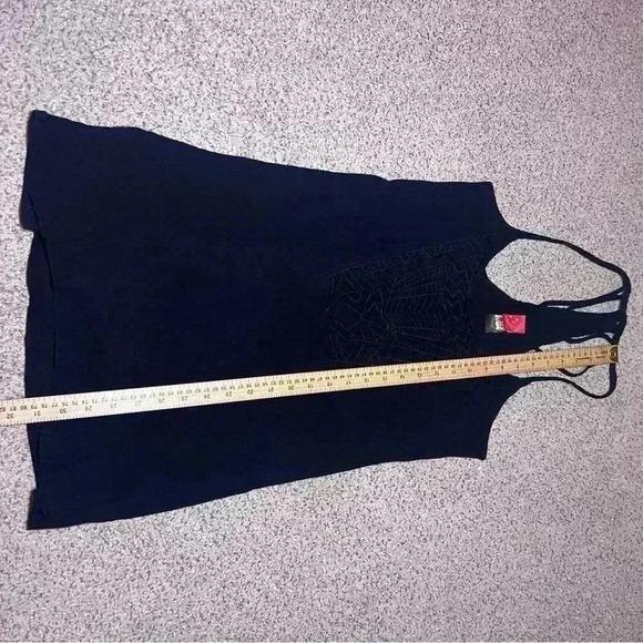 Red Carter Swim Women’s Black Textured Embroidered Tank Top Size Medium - Picture 4 of 7